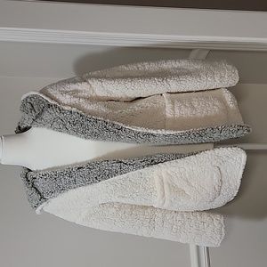 Nordic Fleece Scarborough Reversible Sherpa Hooded Cardigan